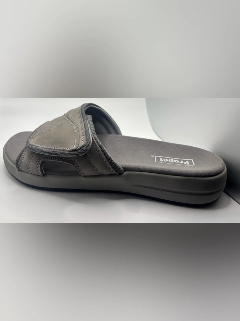 Propet Emerson Men's Leather Slide Sandals Size 9 NWB
